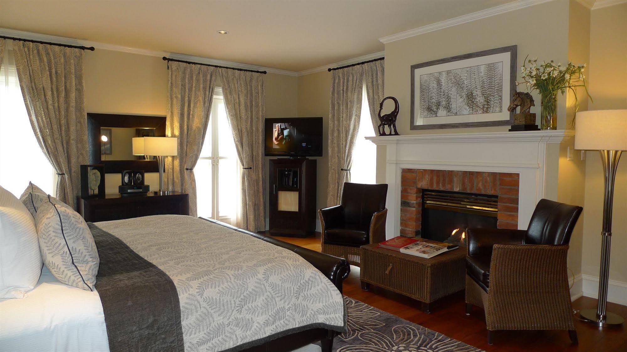Oban Inn, Spa And Restaurant Ниагара-он-те-Лейк Экстерьер фото